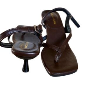 Brown kitten heels